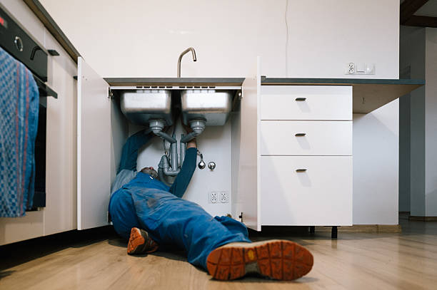 Professional Leak Detection technician working in Olin, NC